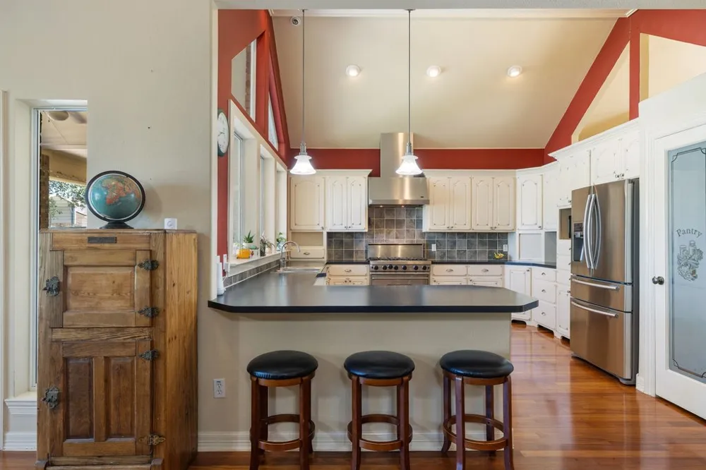 5421 FM 619 Taylor, TX 76574