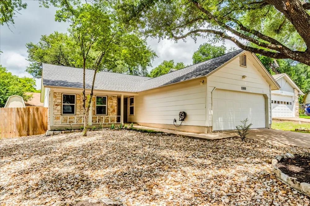 13000 Meadowheath Cove Austin, TX 78729