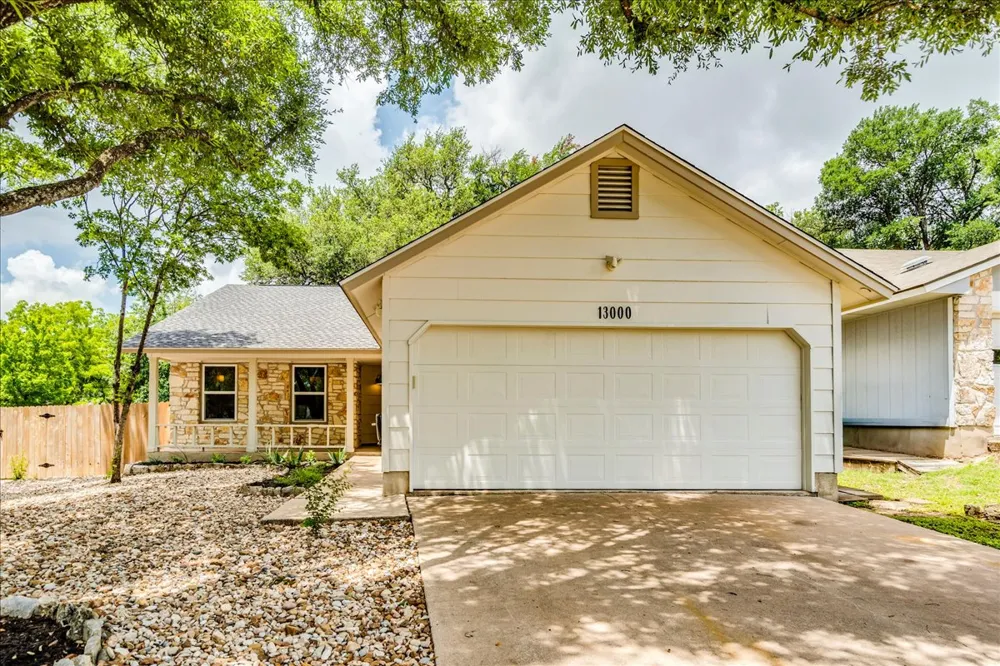 13000 Meadowheath Cove Austin, TX 78729