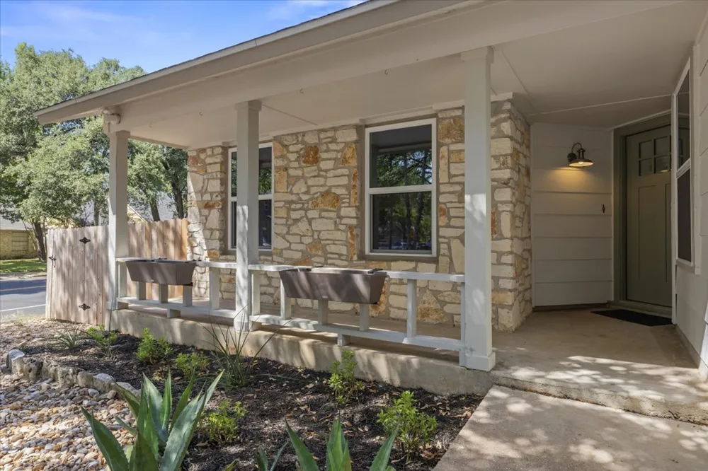 13000 Meadowheath Cove Austin, TX 78729
