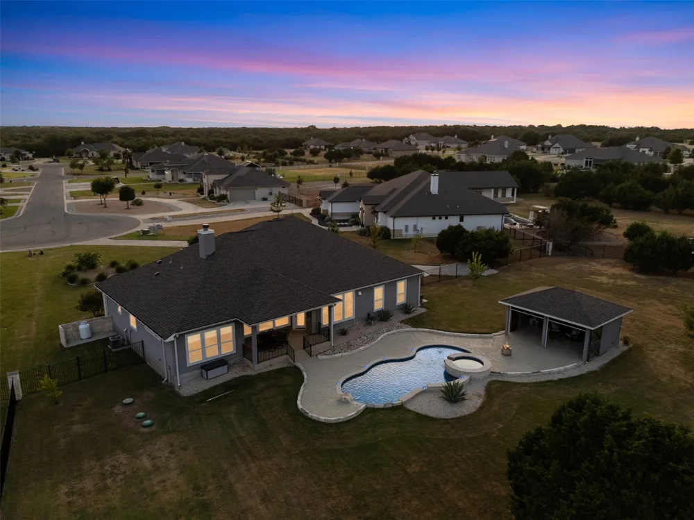100 Honey Locust Cove Leander, TX 78641