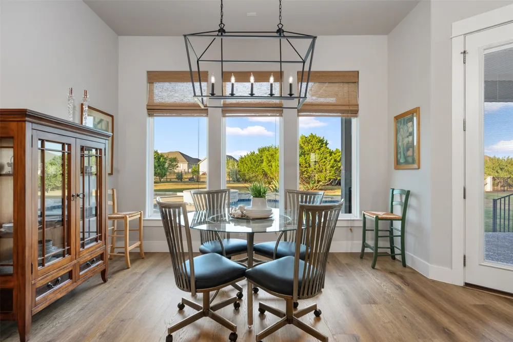 100 Honey Locust Cove Leander, TX 78641