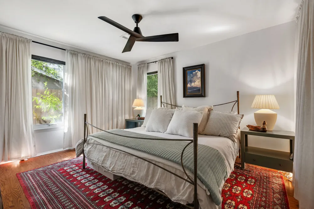 1815 Ashby Avenue Austin, TX 78704