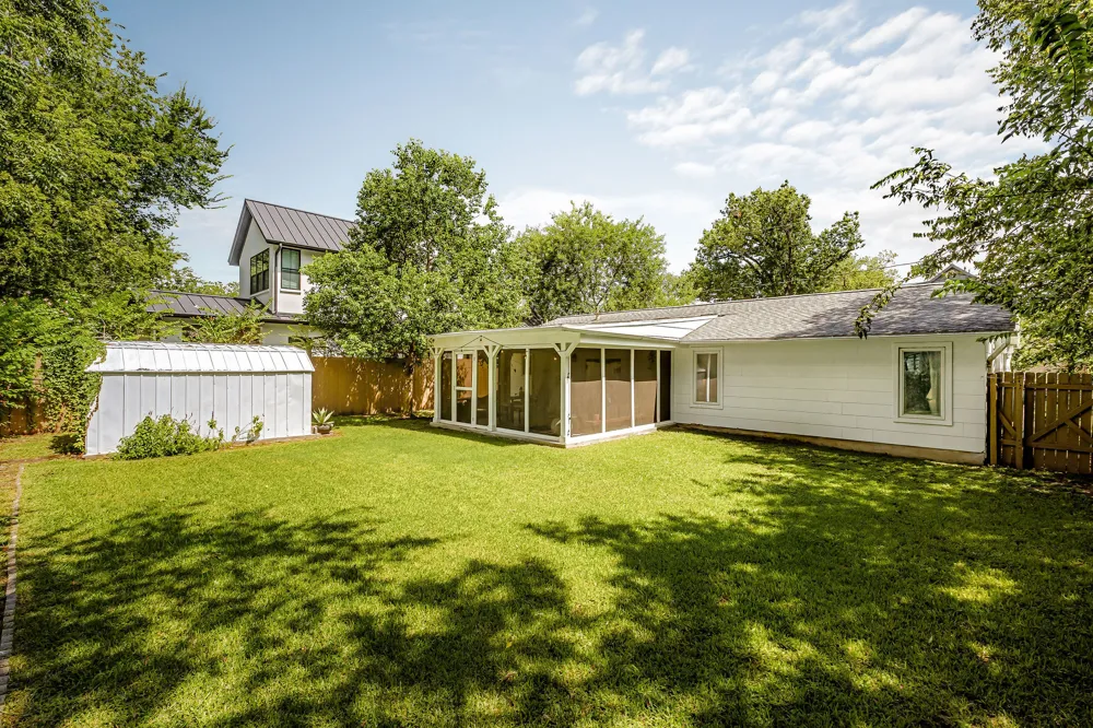 1815 Ashby Avenue Austin, TX 78704