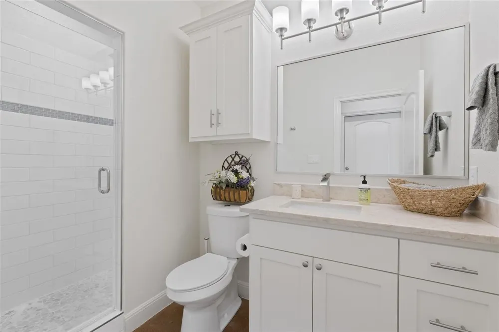 20913 Nimitz Avenue Lago Vista, TX 78645