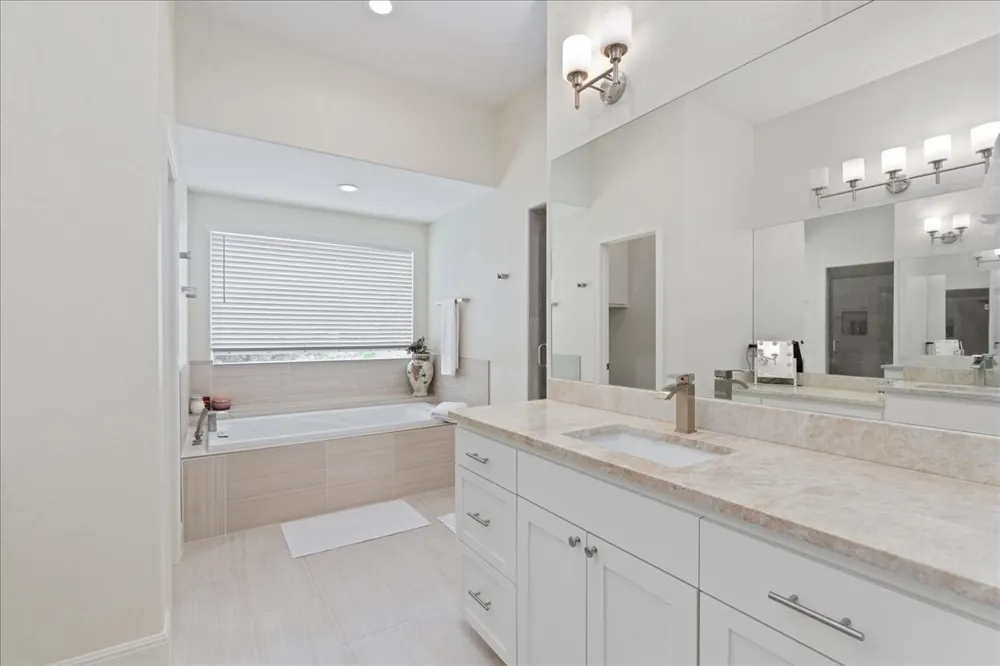 20913 Nimitz Avenue Lago Vista, TX 78645