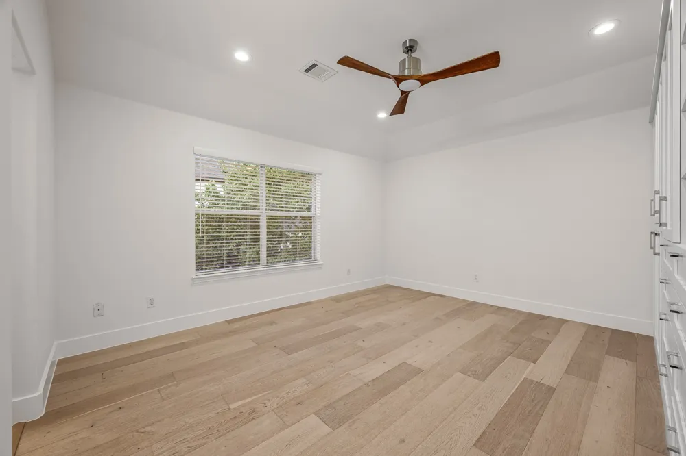 10011 Brightling Lane Austin, TX 78750