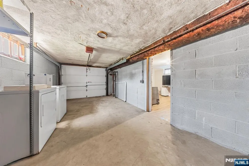 1466 44th Street North Bergen, NJ 07047