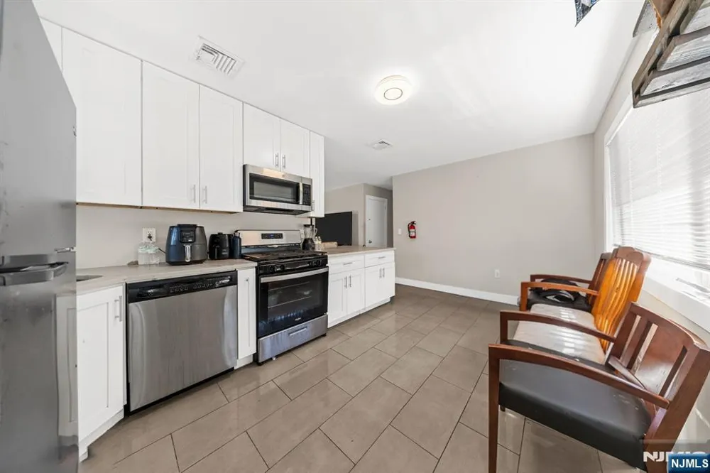 1466 44th Street North Bergen, NJ 07047