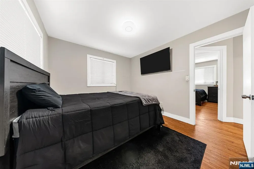 1466 44th Street North Bergen, NJ 07047