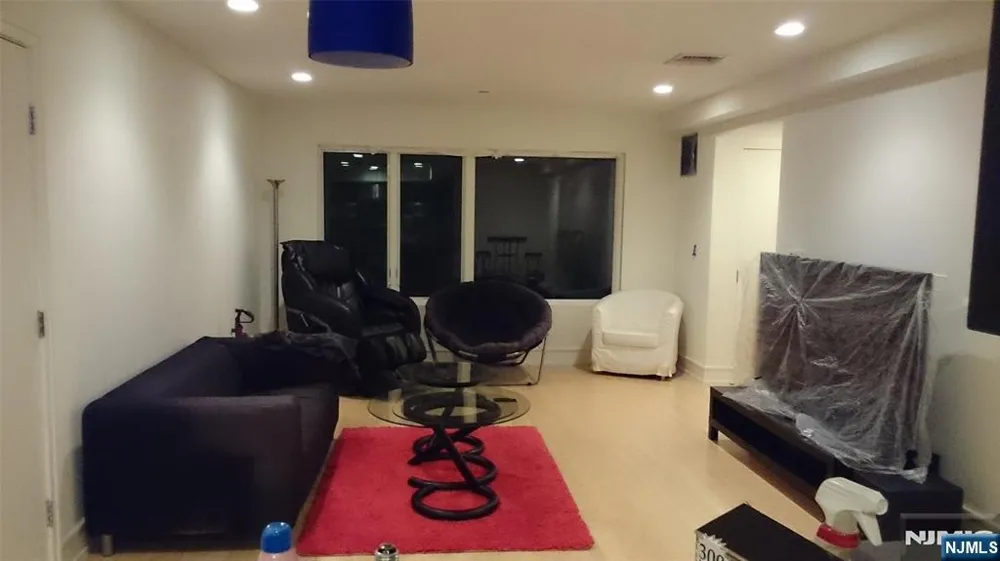 310 Cliff Lane 2A Cliffside Park, NJ 07010