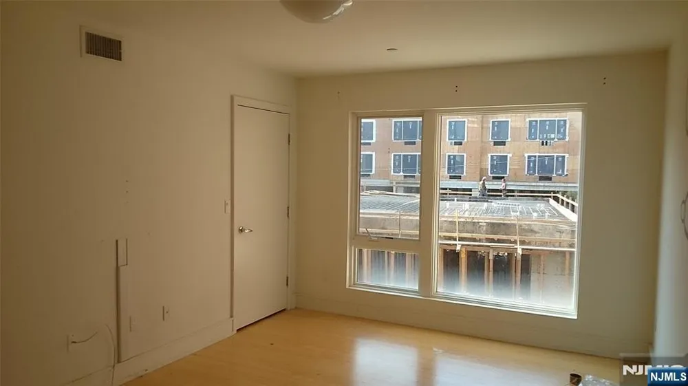 310 Cliff Lane 2A Cliffside Park, NJ 07010