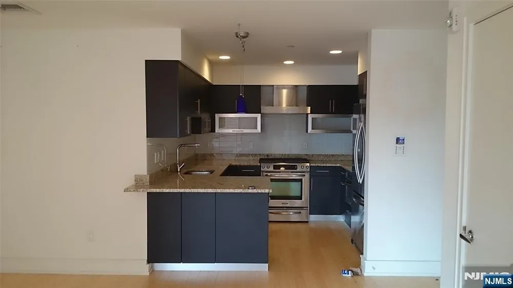 310 Cliff Lane 2A Cliffside Park, NJ 07010