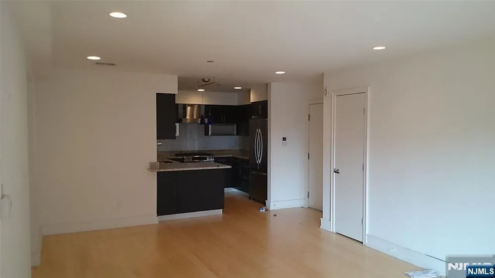 310 Cliff Lane 2A Cliffside Park, NJ 07010