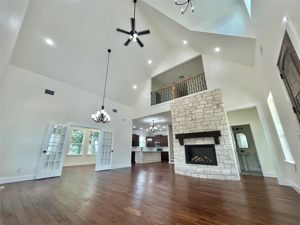 191 county road 123 Gainesville, TX 76240