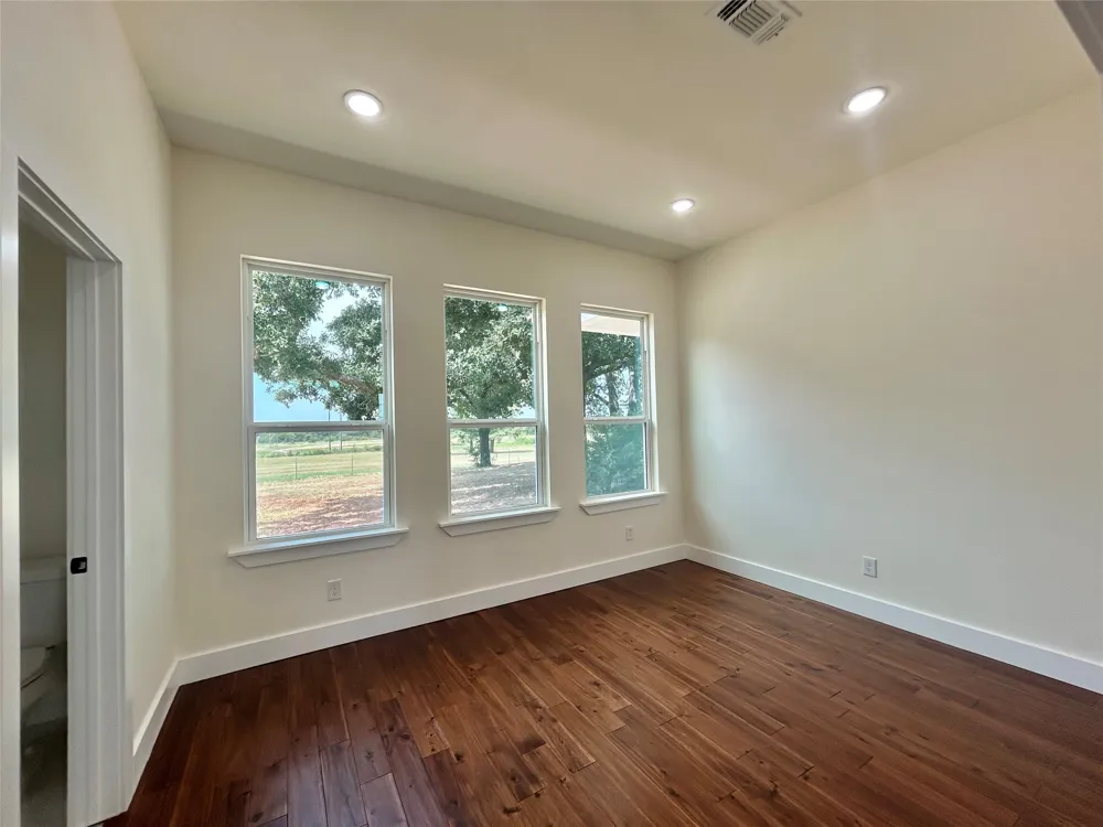 191 county road 123 Gainesville, TX 76240