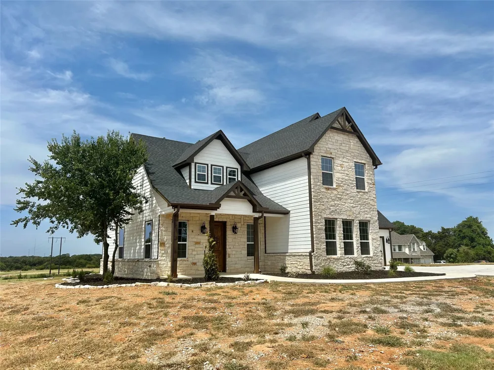 191 county road 123 Gainesville, TX 76240