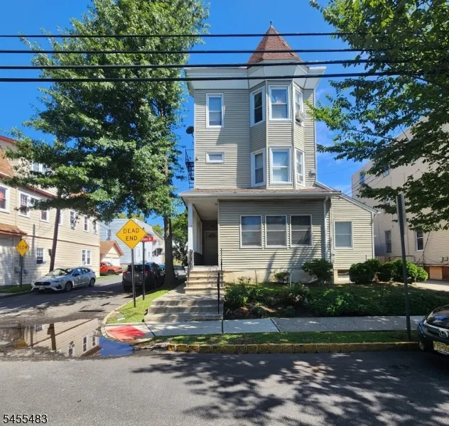 64 James St Bloomfield, NJ 07003