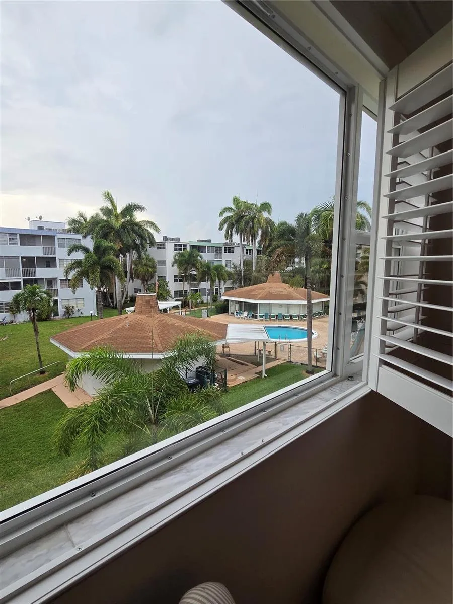 1333 E Hallandale Beach Boulevard #305 Hallandale Beach, FL 33009