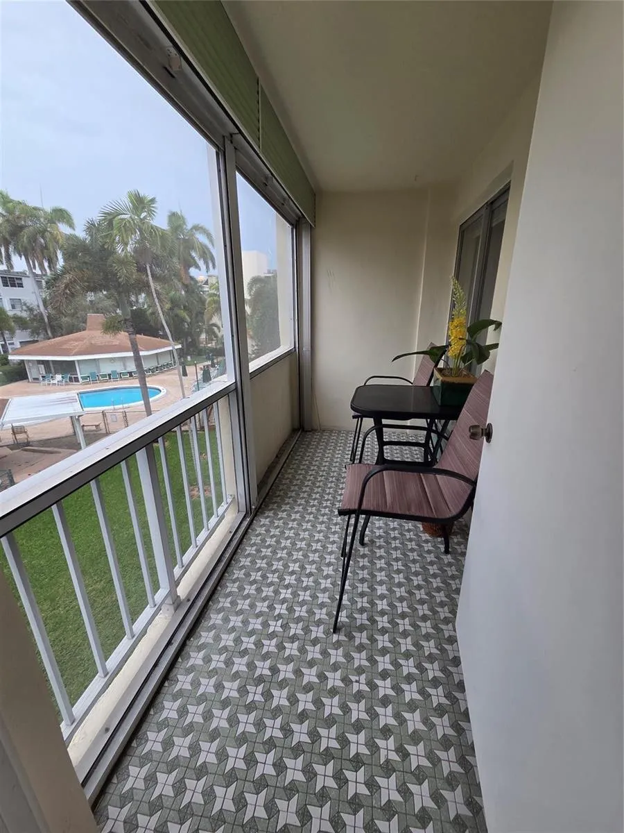 1333 E Hallandale Beach Boulevard #305 Hallandale Beach, FL 33009