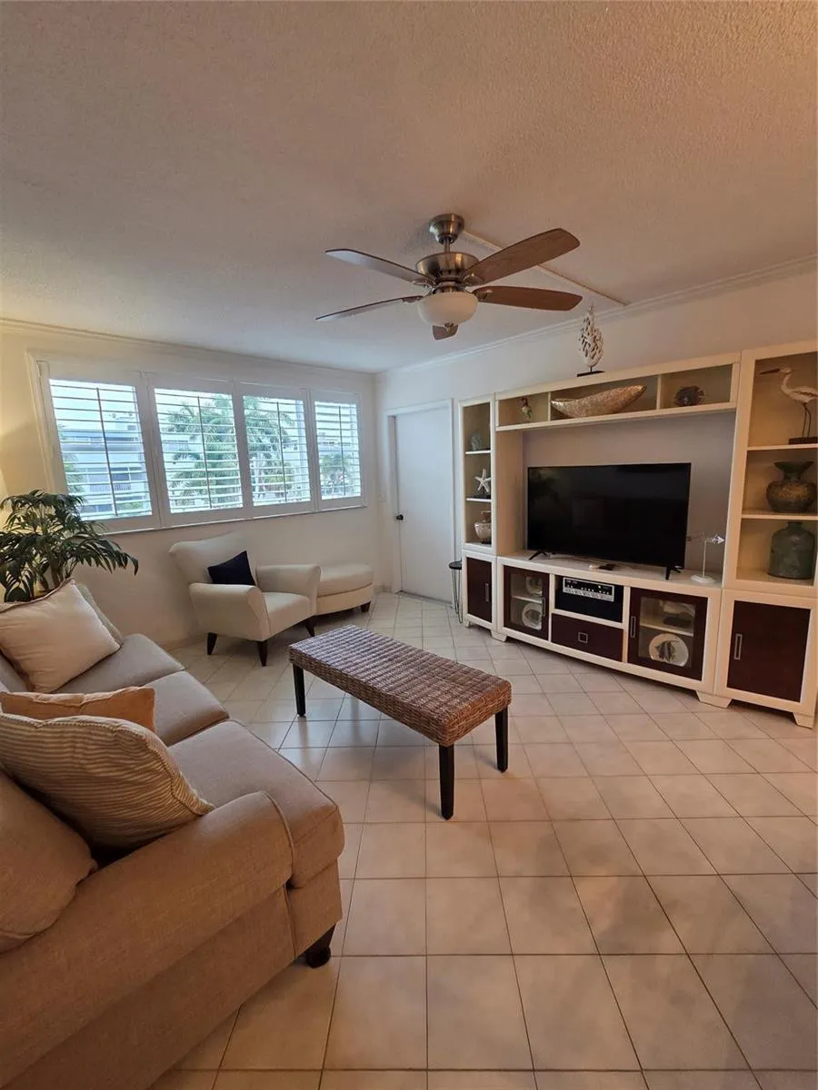 1333 E Hallandale Beach Boulevard #305 Hallandale Beach, FL 33009