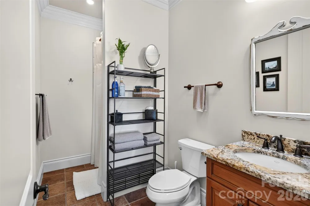 851 Sunlight Ridge Drive Hendersonville, NC 28792