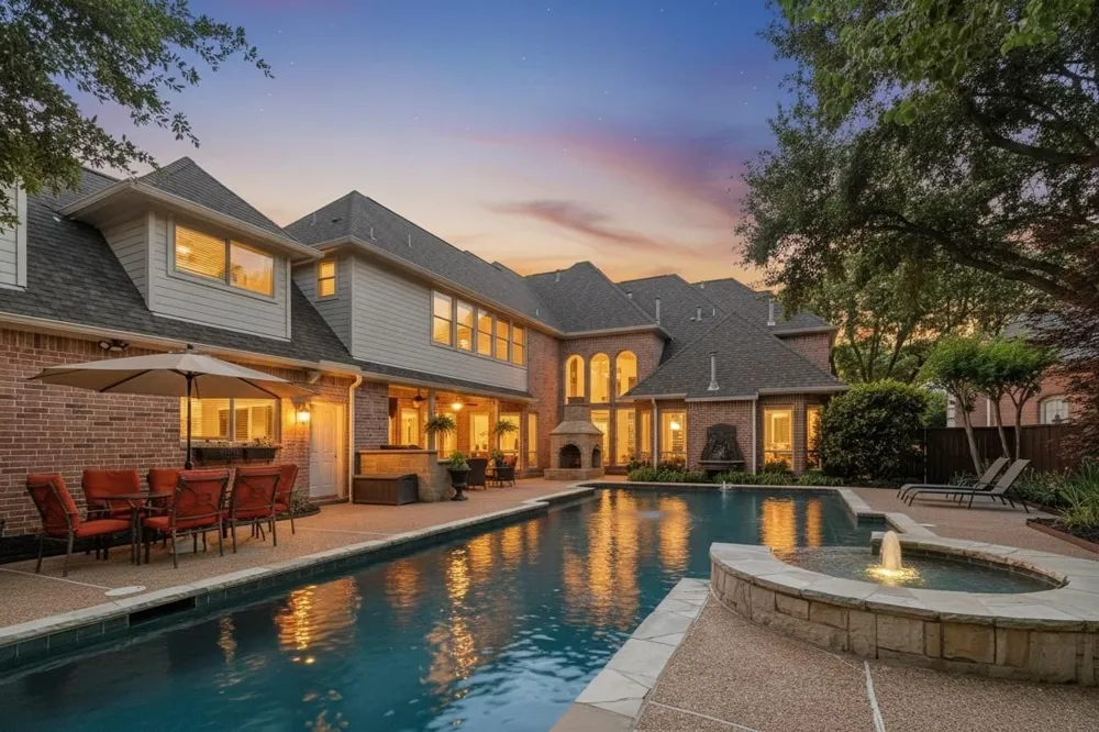215 Bent Creek Court Southlake, TX 76092