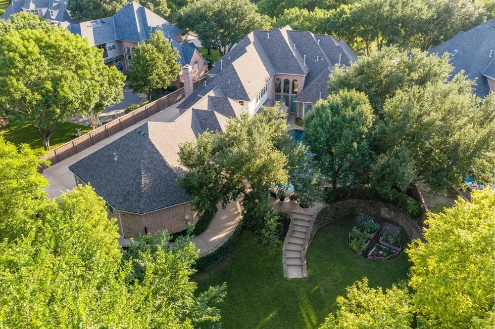 215 Bent Creek Court Southlake, TX 76092