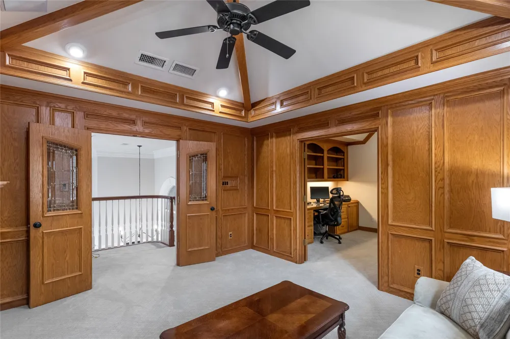215 Bent Creek Court Southlake, TX 76092
