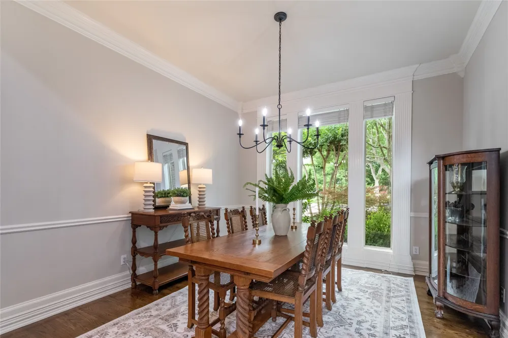 215 Bent Creek Court Southlake, TX 76092