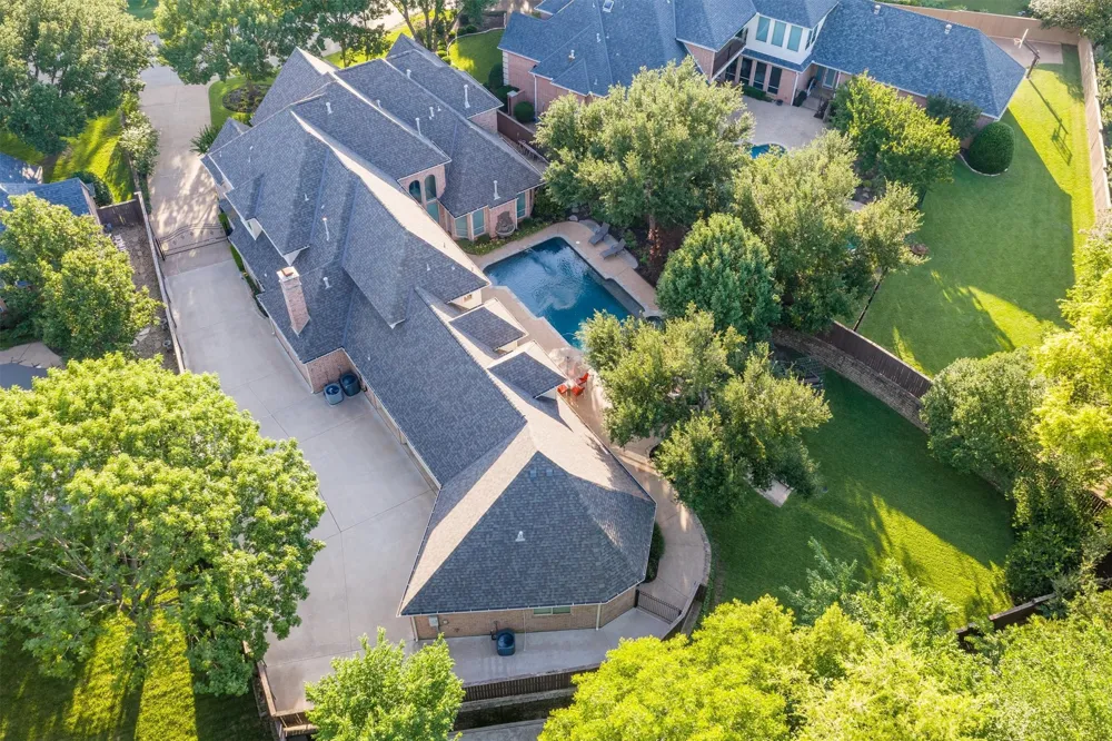 215 Bent Creek Court Southlake, TX 76092