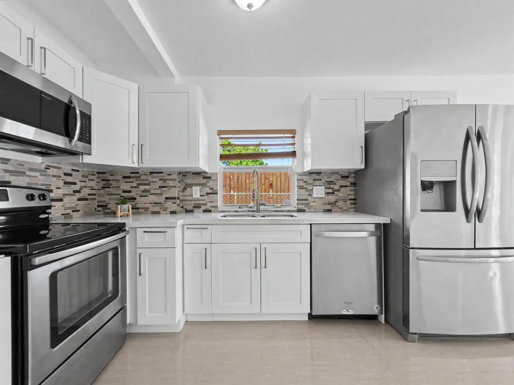 1880 NW 65TH STREET Miami, FL 33147