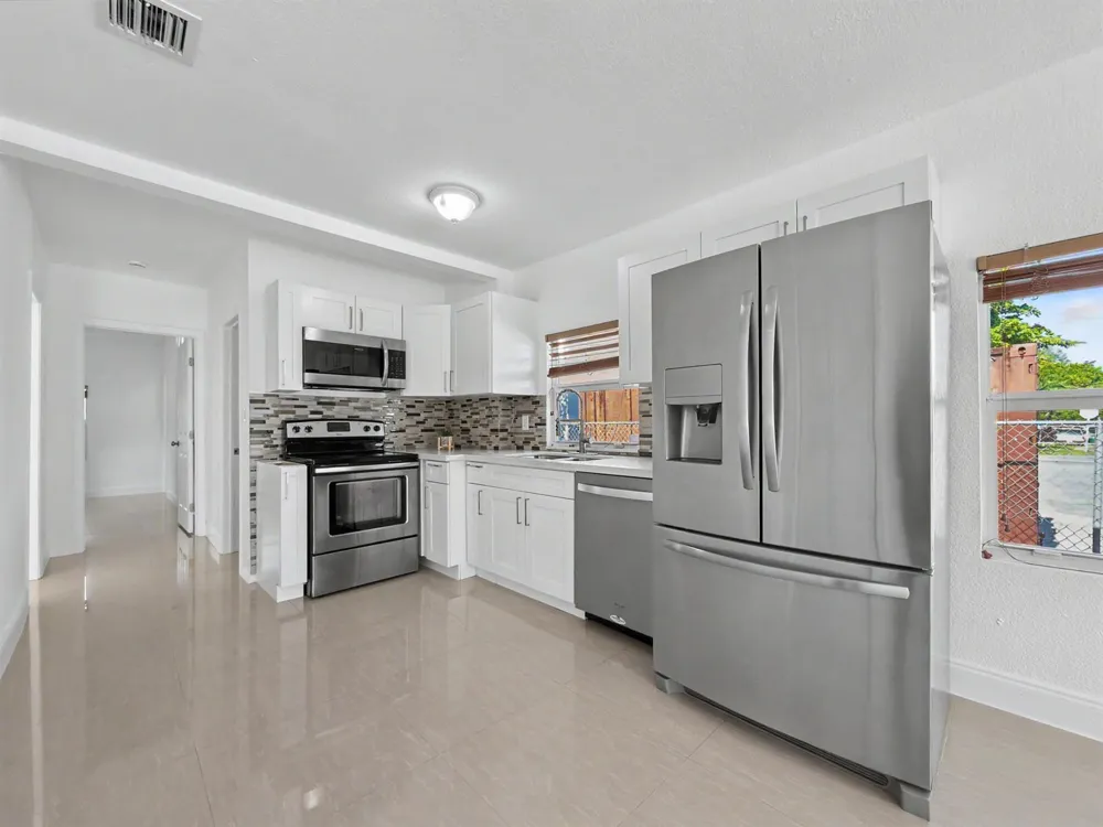 1880 NW 65TH STREET Miami, FL 33147