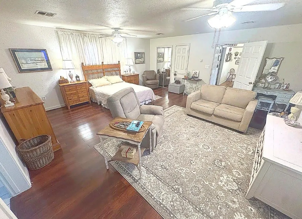 7302 Treewater Drive Houston, TX 77072