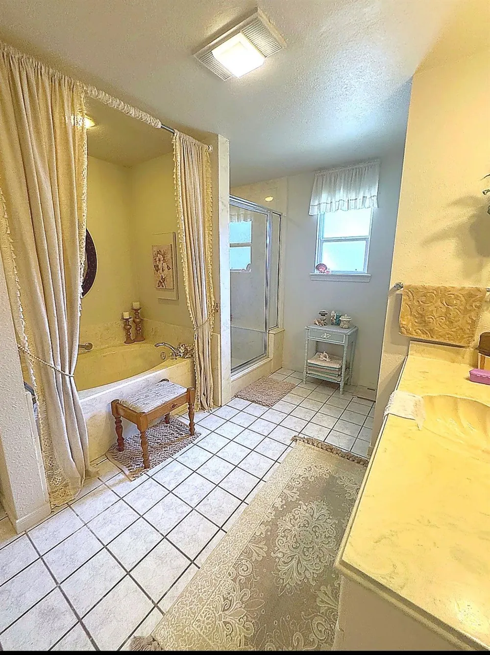7302 Treewater Drive Houston, TX 77072