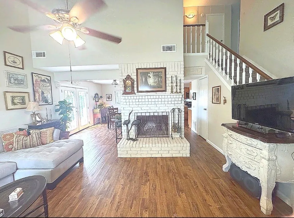 7302 Treewater Drive Houston, TX 77072