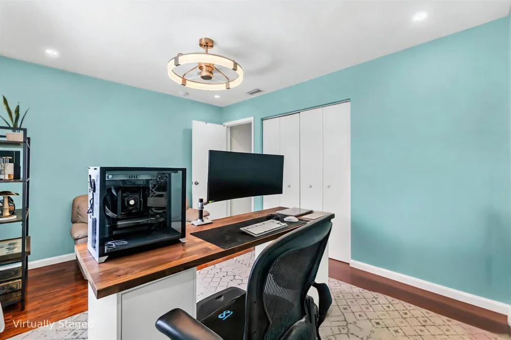 6642 Rainwood Cove Lane Lake Worth, FL 33463