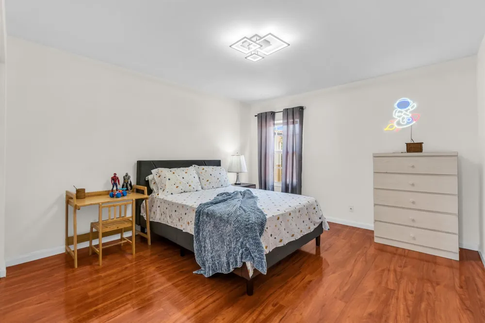6642 Rainwood Cove Lane Lake Worth, FL 33463