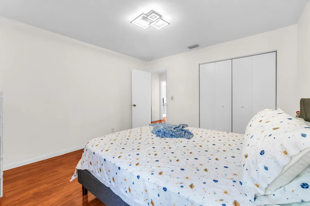6642 Rainwood Cove Lane Lake Worth, FL 33463