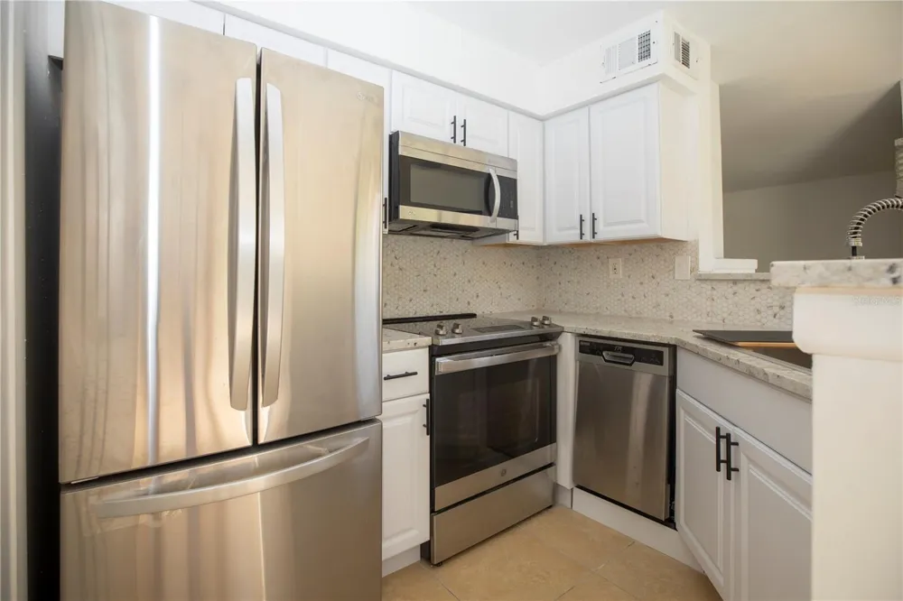 8711 FANCY FINCH DRIVE #101 Tampa, FL 33614