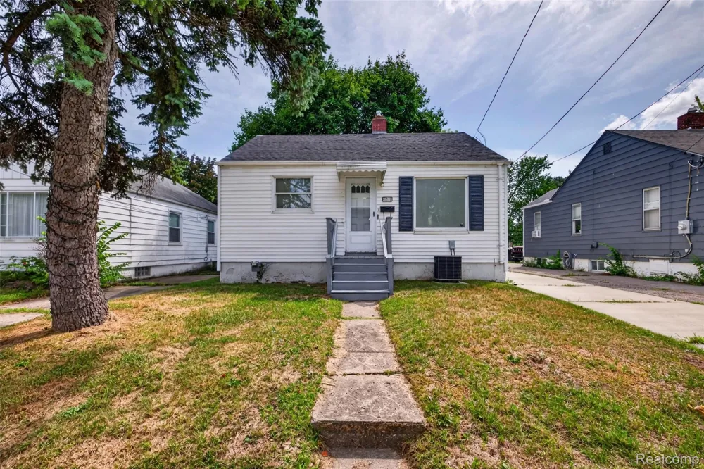 3509 Clairmont Street Flint City, MI 48503