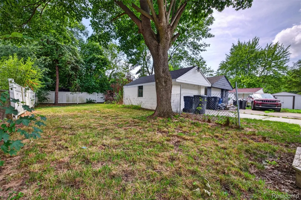 3509 Clairmont Street Flint City, MI 48503