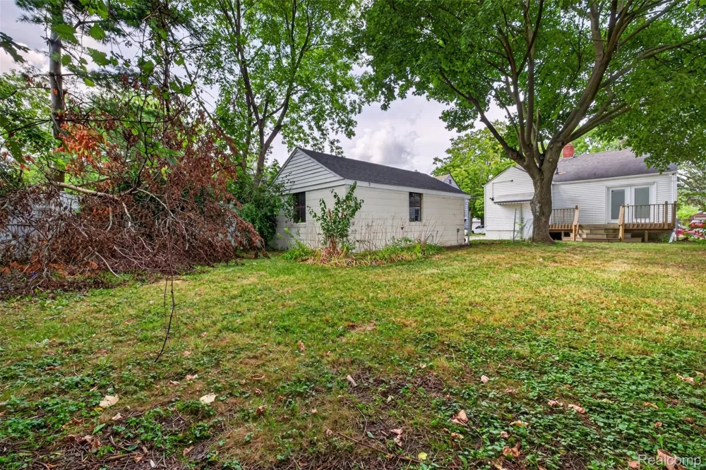 3509 Clairmont Street Flint City, MI 48503
