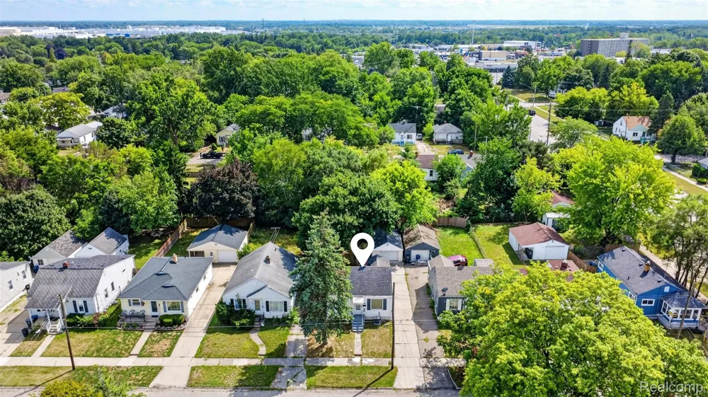 3509 Clairmont Street Flint City, MI 48503