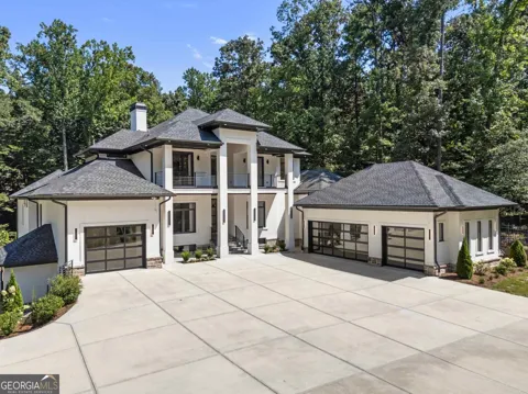 123 Russell RD