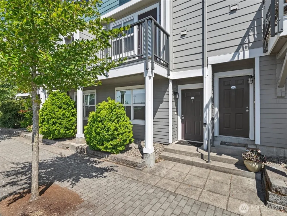 758 SE Fairwinds Loop Vancouver, WA 98661
