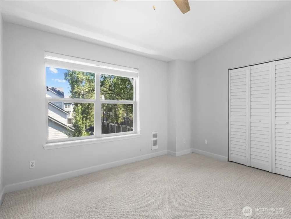 758 SE Fairwinds Loop Vancouver, WA 98661