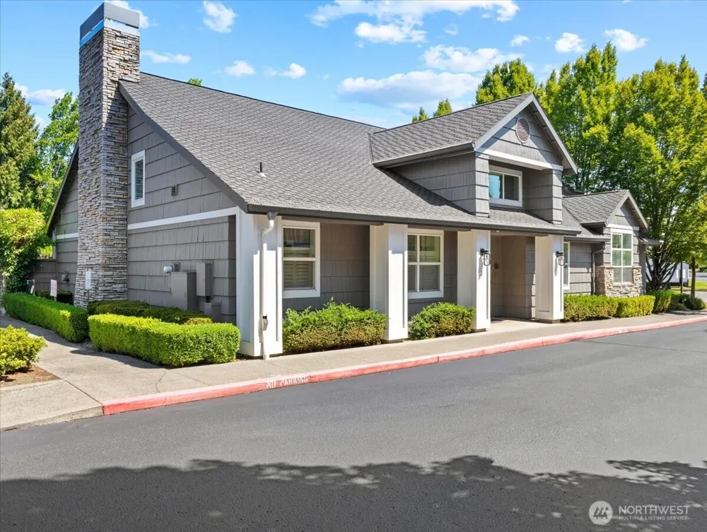 758 SE Fairwinds Loop Vancouver, WA 98661