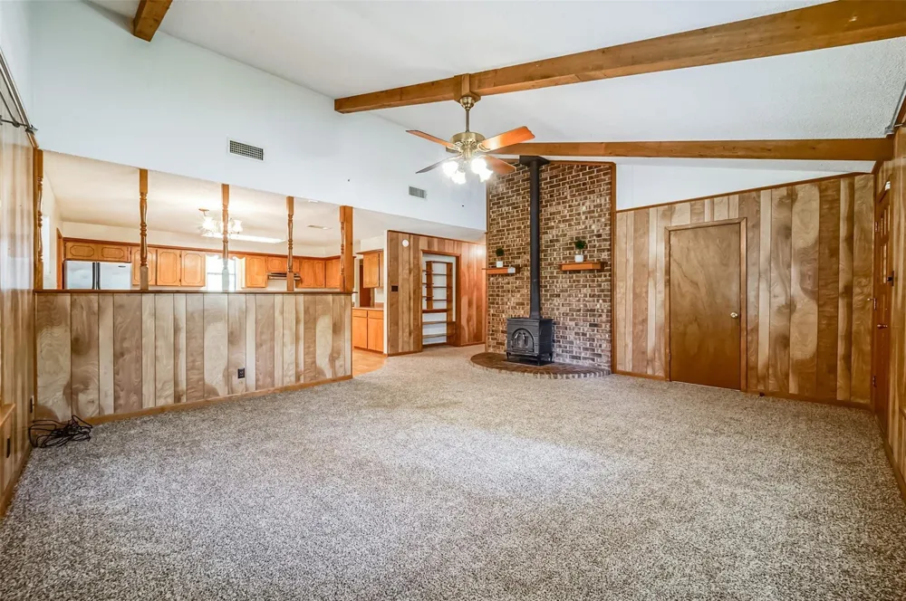 512 County Road 2550 Cleveland, TX 77327