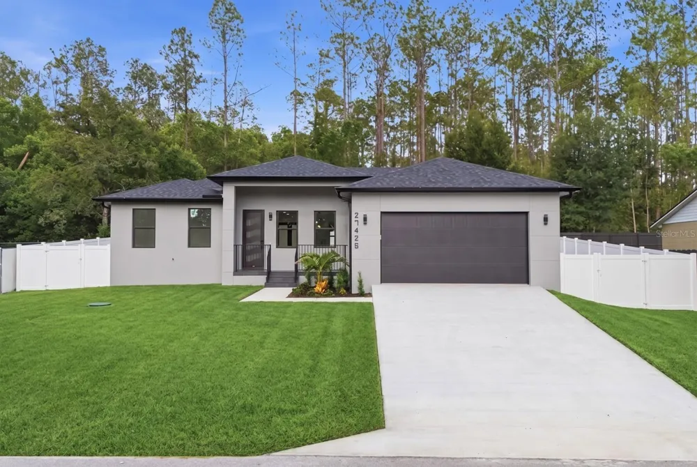 27426 AZEN LOOP Brooksville, FL 34602